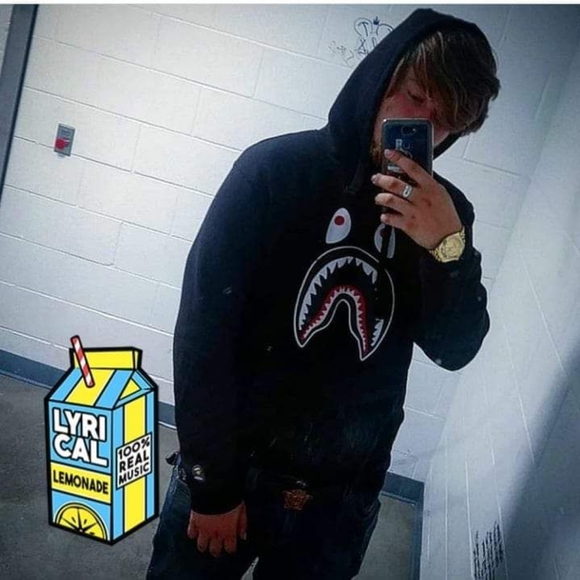 Meet your Posher, FRO$T - Picture 3 of 5